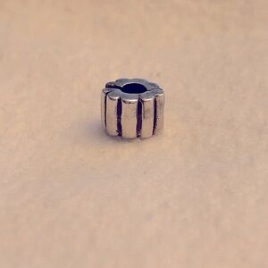 Authentic Pandora Silver Ribbed Clip Charm